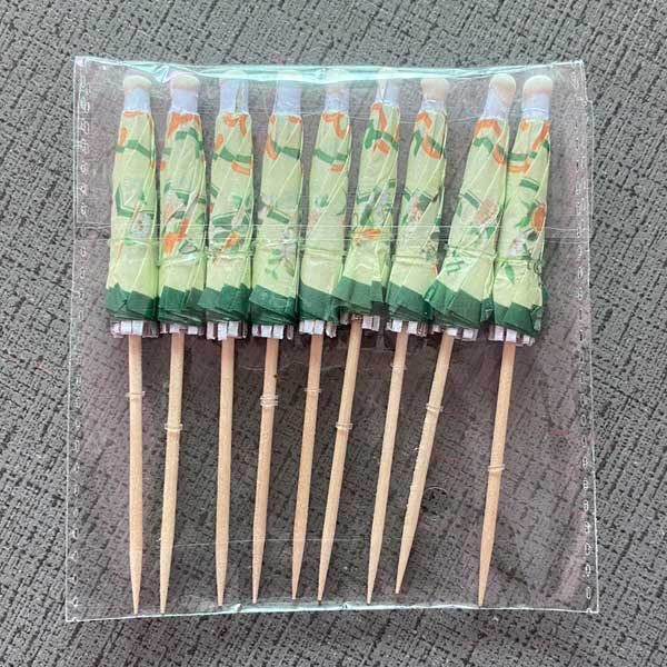 custom-wedding-drink-umbrellas Custom wedding drink umbrellas